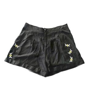 Voodoo Vixen Bee Shorts